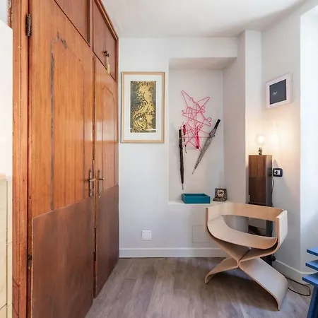 Argengno; Stylish, Great Location, Lake View