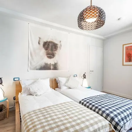 Argengno; Stylish, Great Location, Lake View *